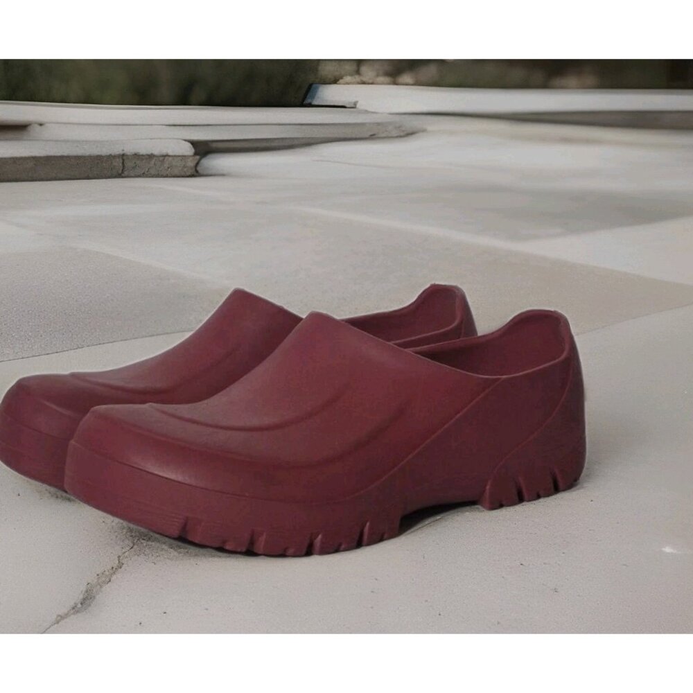 FLORABEST Made Italy Red  Rubber Clogs Garden Shoes Women's Size 6